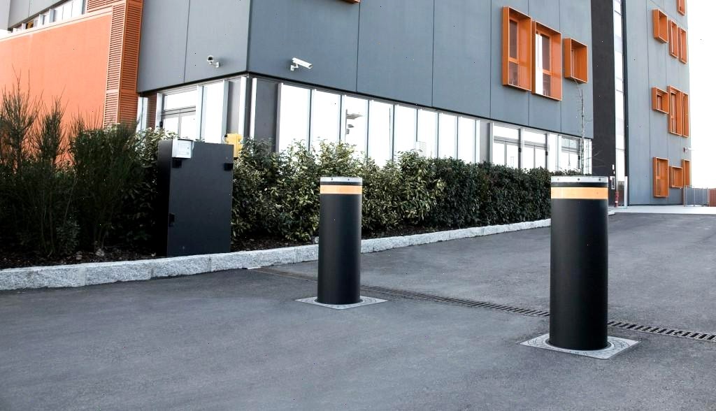 Противотаранный столб - модель 2